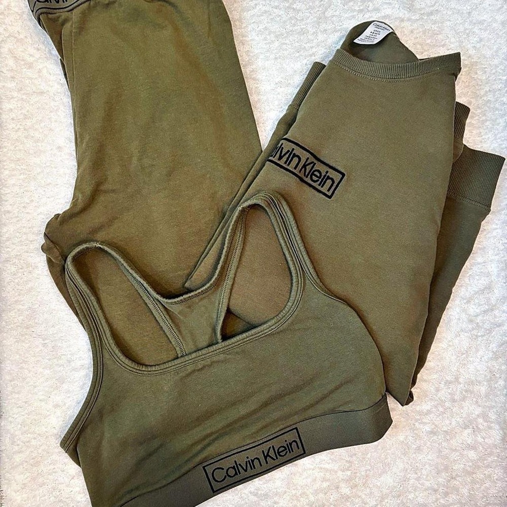 Calvin Klein lounge set